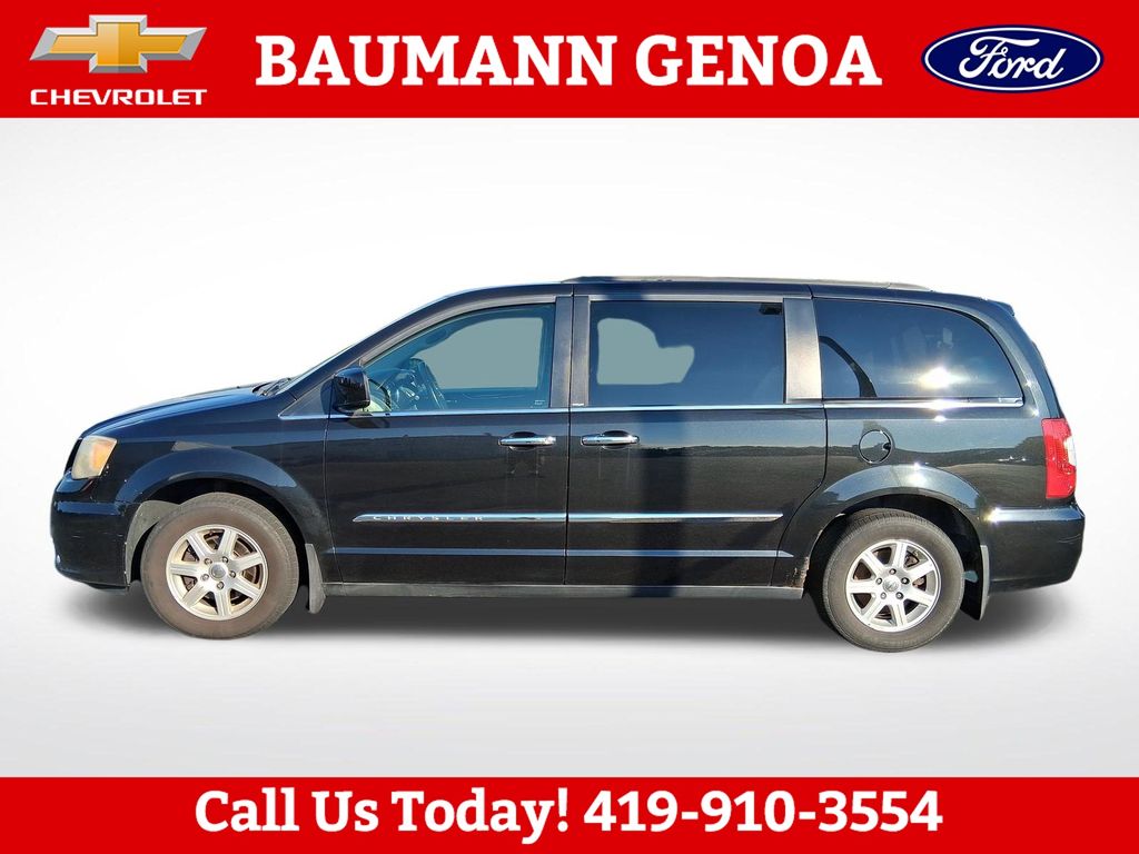 Used 2012 Chrysler Town & Country Touring with VIN 2C4RC1BG9CR118203 for sale in Fremont, OH