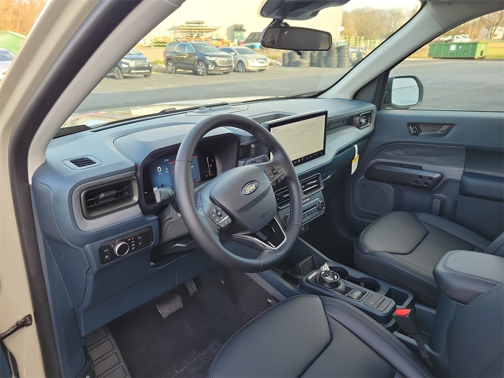 New 2025 Ford Maverick Lariat TRUCK