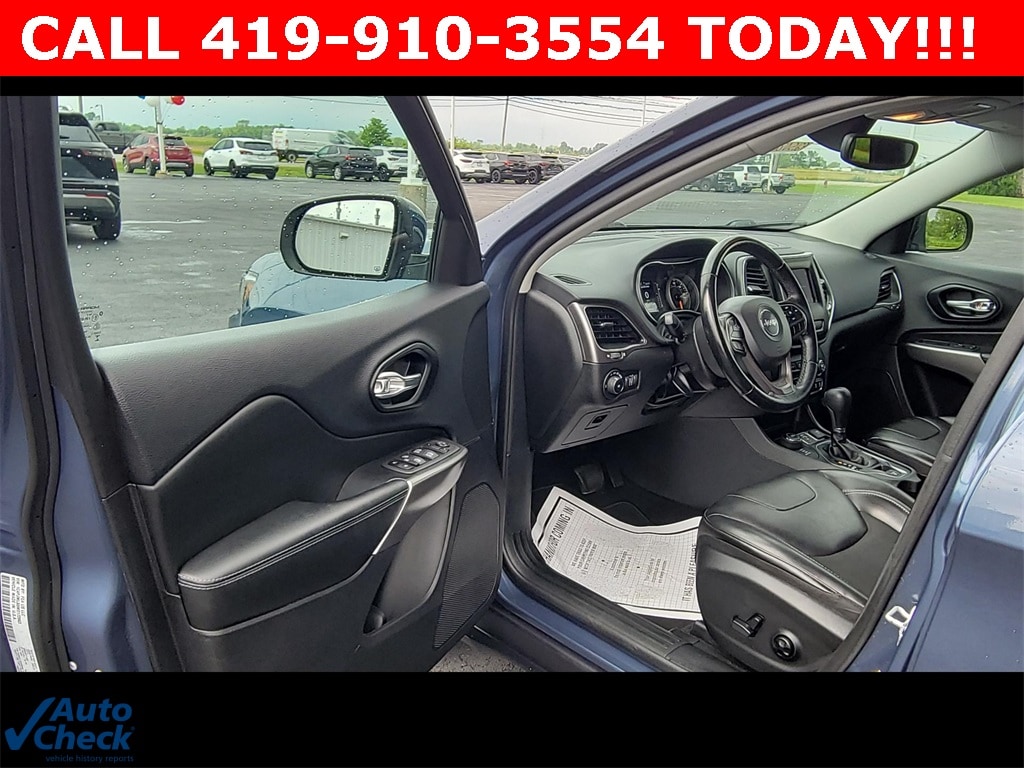 Used 2021 Jeep Cherokee Latitude Plus with VIN 1C4PJMLB8MD172663 for sale in Genoa, OH