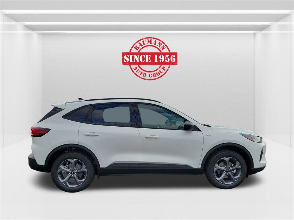 New 2026 Ford Escape ST-Line SUV