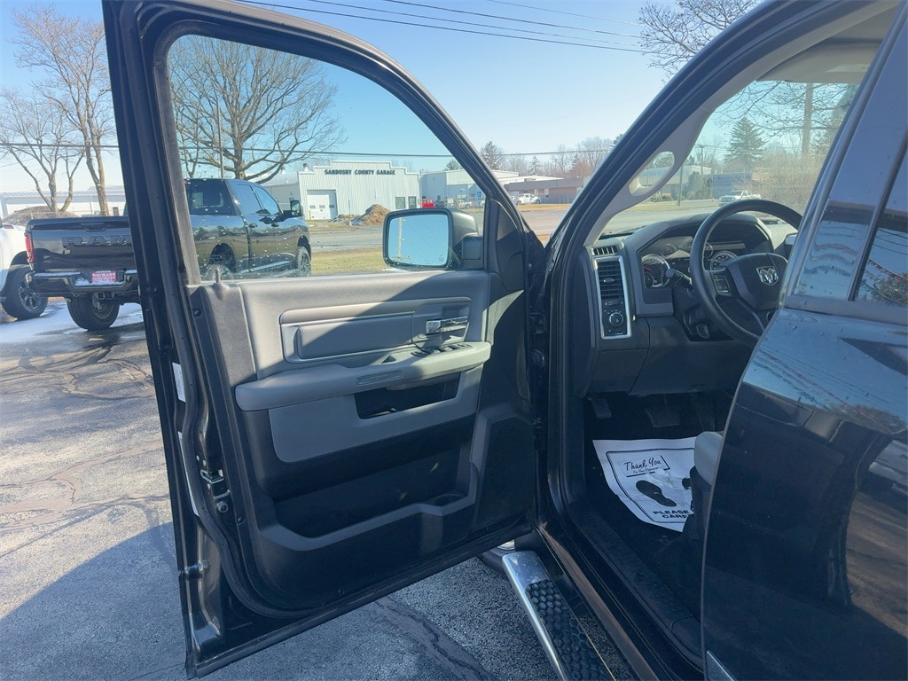 Used 2015 RAM Ram 1500 Pickup Big Horn/Lone Star with VIN 1C6RR7LG2FS761177 for sale in Genoa, OH