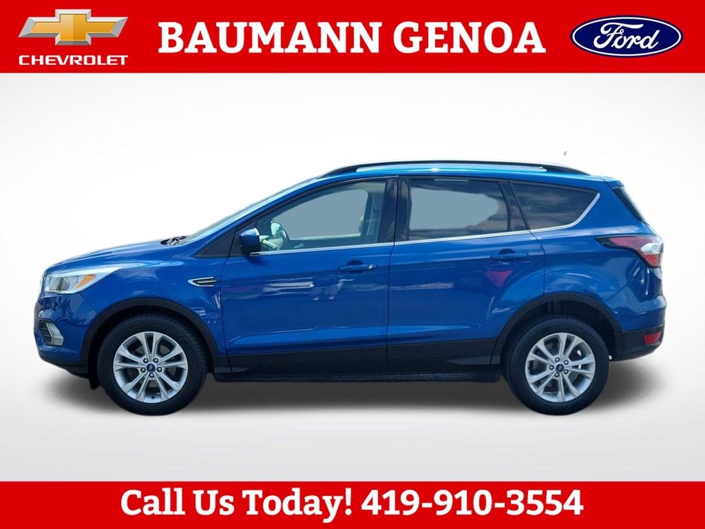 Used 2018 Ford Escape SE with VIN 1FMCU9GD2JUA59894 for sale in Genoa, OH