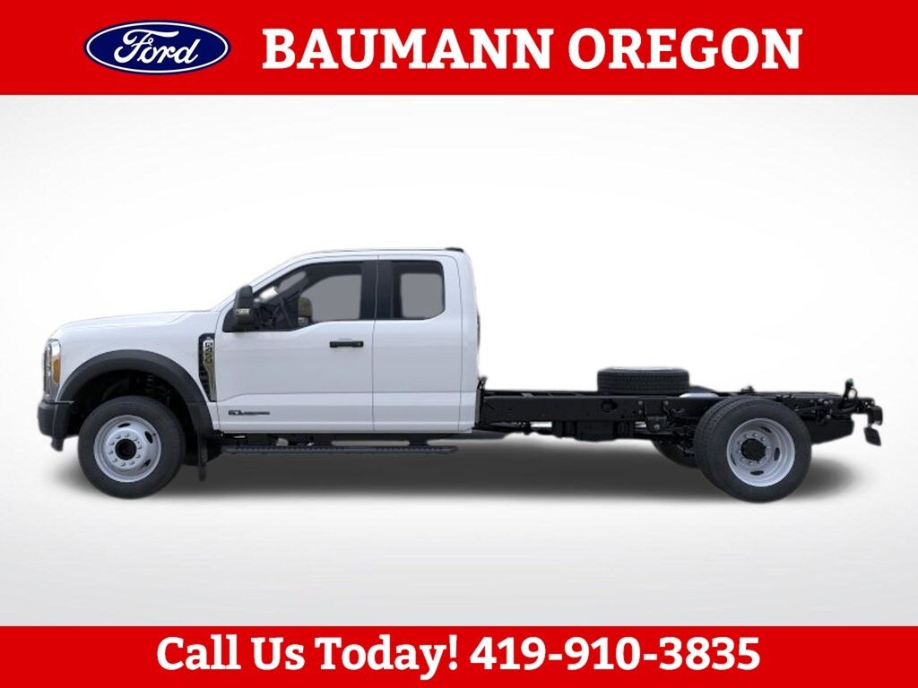 New 2026 Ford F-450 Chassis Truck Super Cab