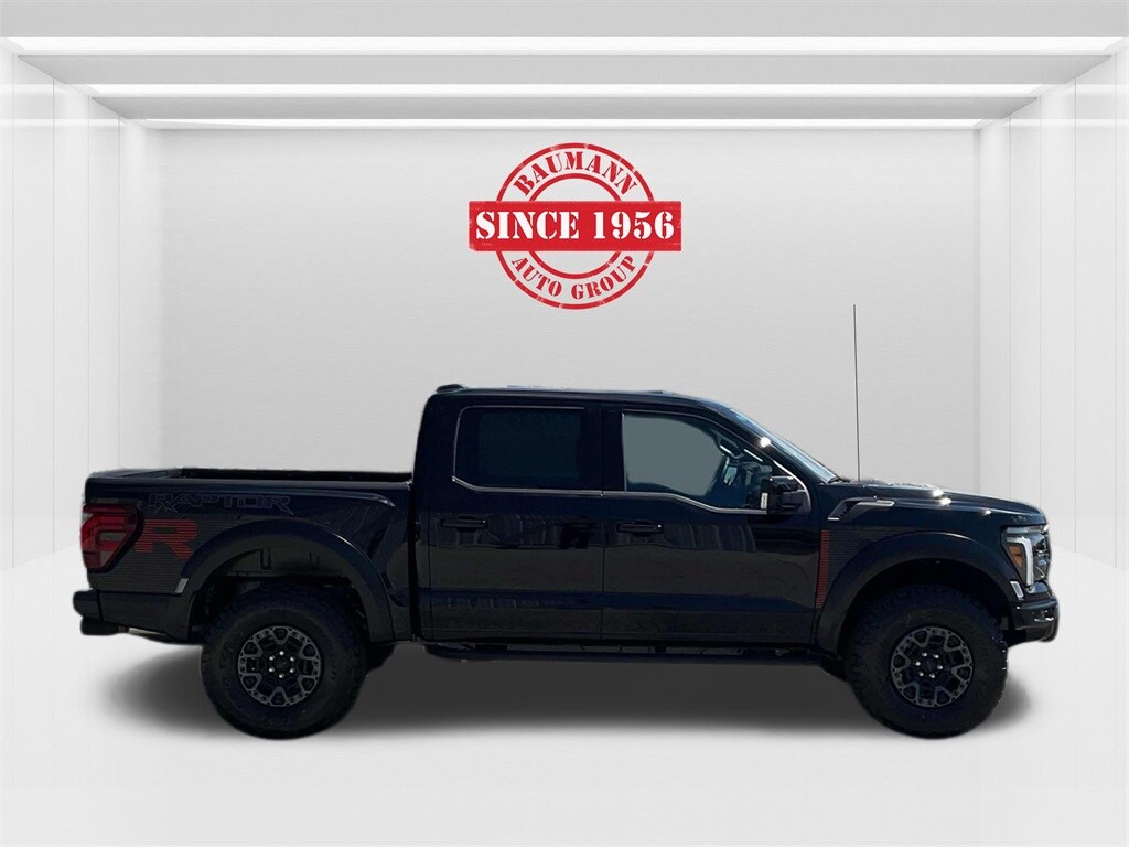 2025 Ford F-150 Raptor photo 3