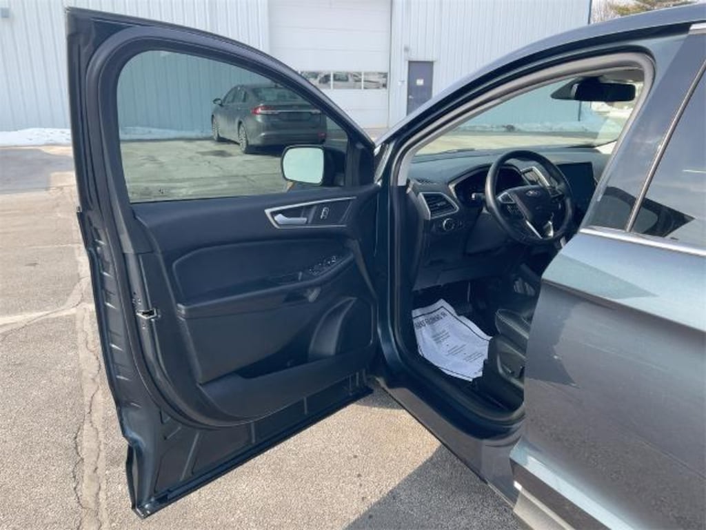 Used 2023 Ford Edge SEL SUV