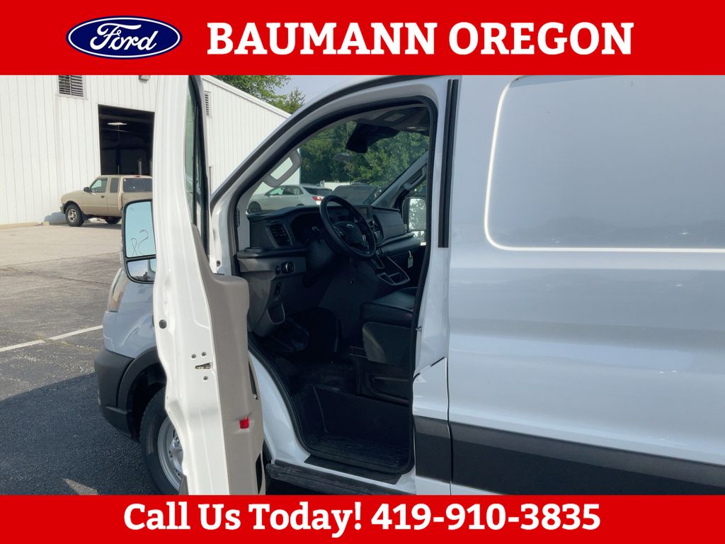 2025 Ford Transit Van Base - Photo 16