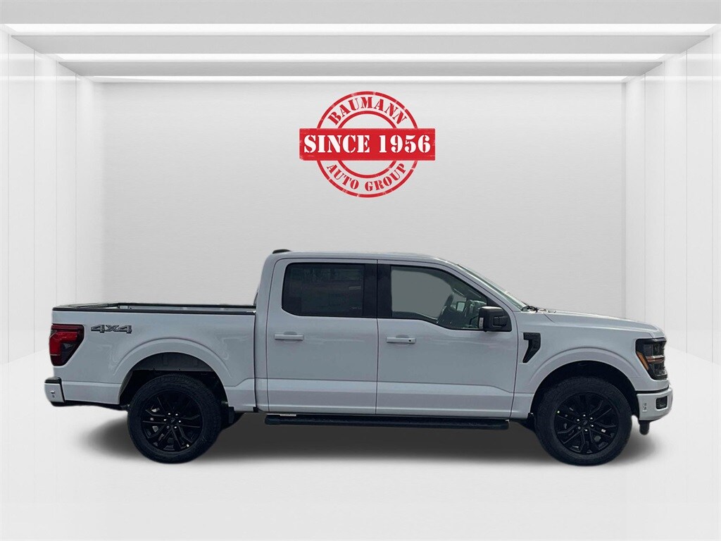 2025 Ford F-150 XLT photo 4