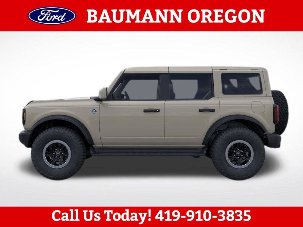 New 2026 Ford Bronco Outer Banks SUV