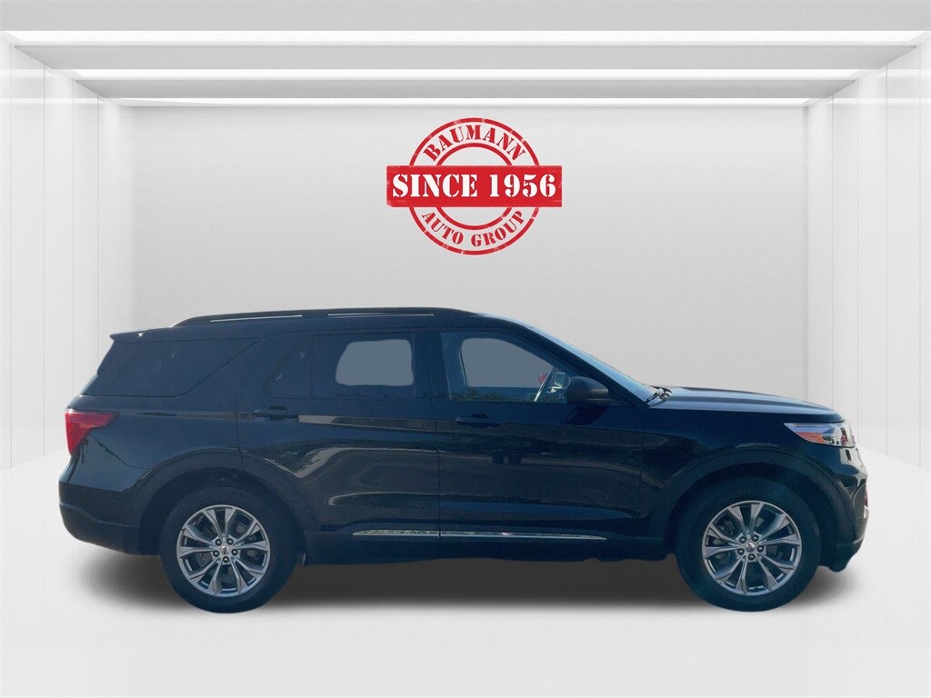 2022 Ford Explorer XLT photo 4