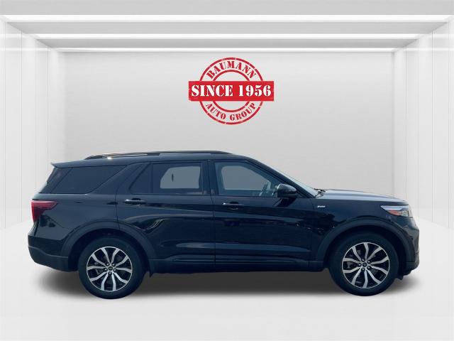 2022 Ford Explorer ST-Line photo 4