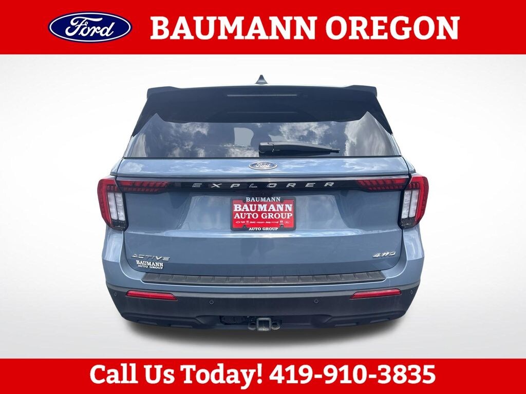 Used 2025 Ford Explorer Active SUV