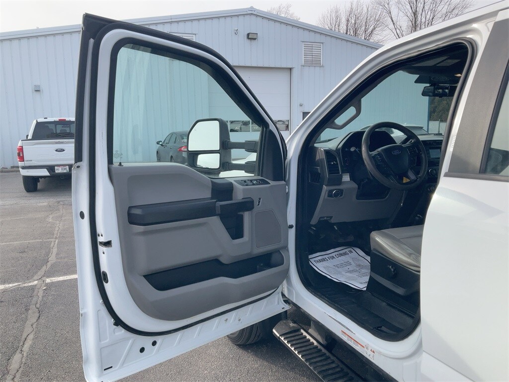 Used 2019 Ford F-450 Chassis XL Truck Crew Cab