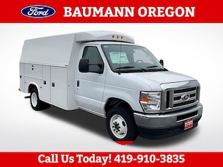 2025 Ford E-350 Cutaway Base Truck