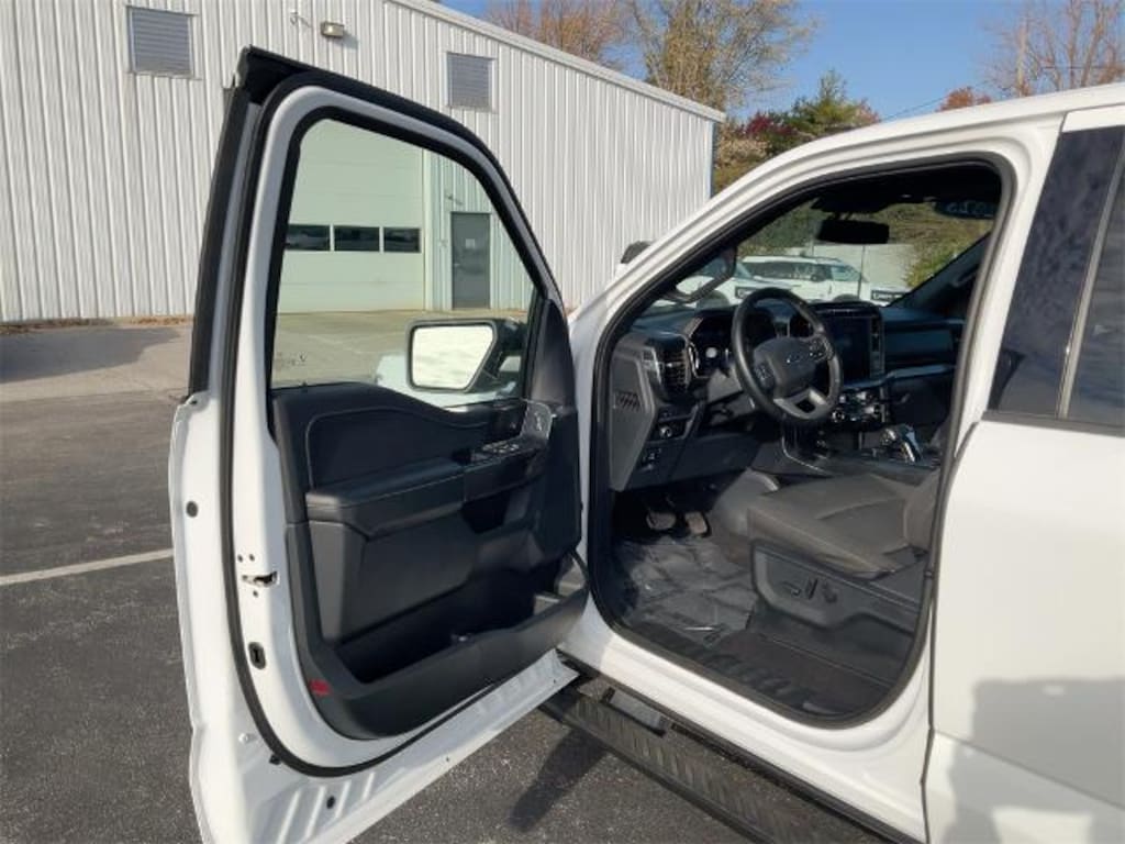 Used 2023 Ford F-150 XLT Crew Cab Short Bed Truck