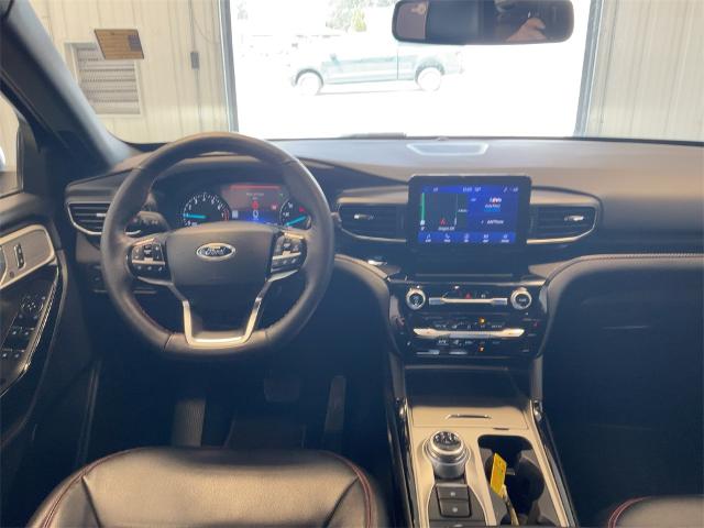 2022 Ford Explorer ST-Line photo 3
