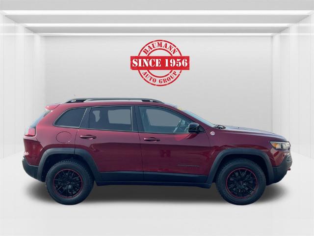 2019 Jeep Cherokee Trailhawk photo 3
