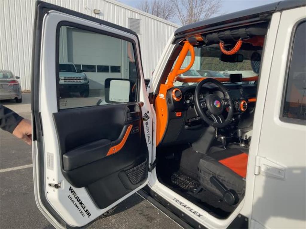 Used 2015 Jeep Wrangler Unlimited Sport 4x4 SUV