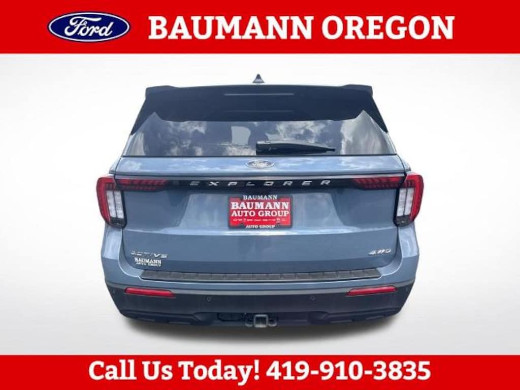 Used 2025 Ford Explorer Active SUV