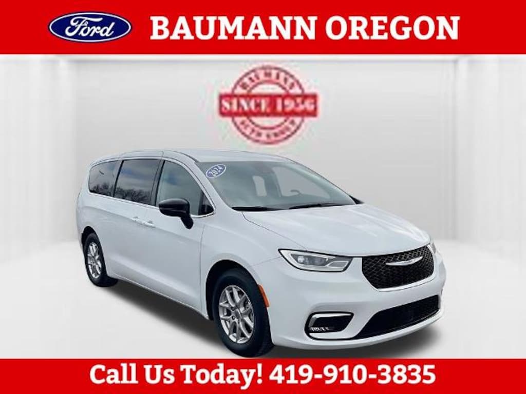 Used 2024 Chrysler Pacifica Touring L Van Passenger Van