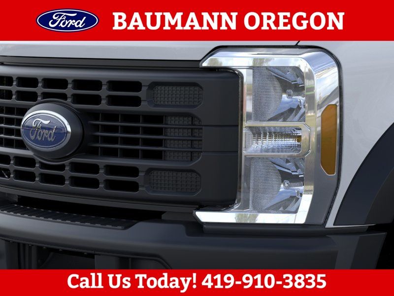 2026 Ford F-450 Super Duty Chassis Cab XL - Photo 17