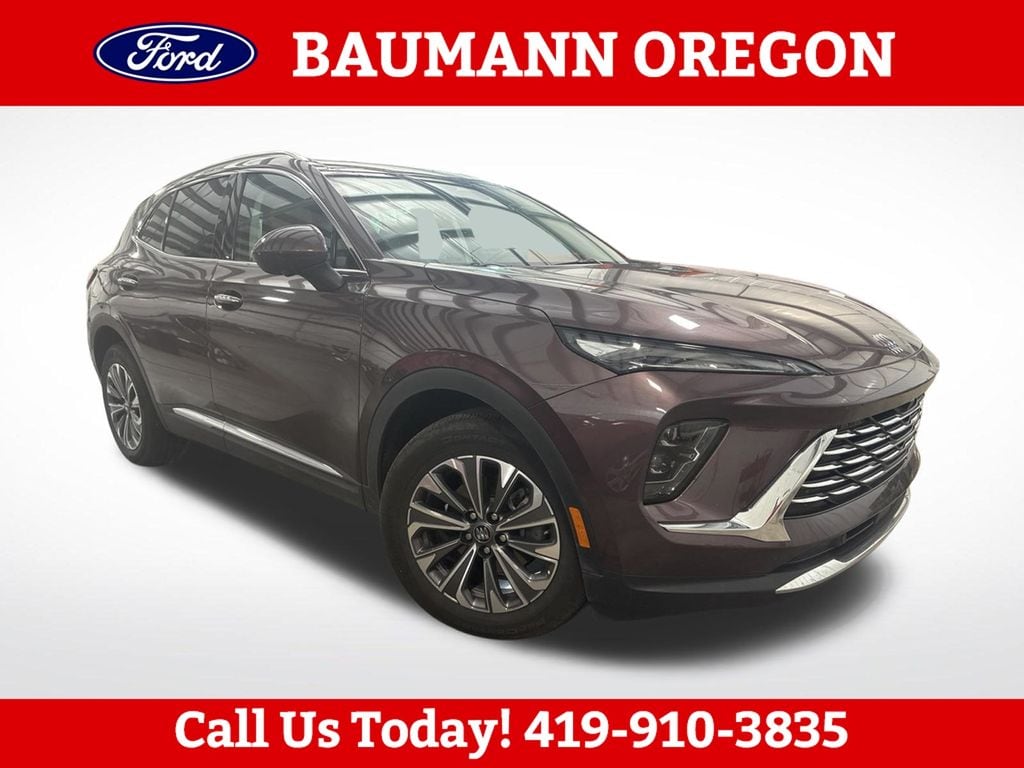 Used 2025 Buick Envision Preferred SUV