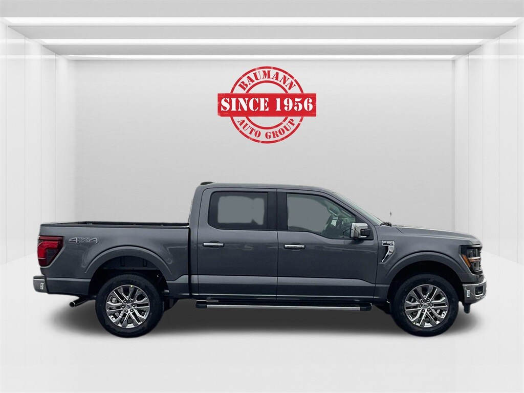 2025 Ford F-150 XLT photo 3