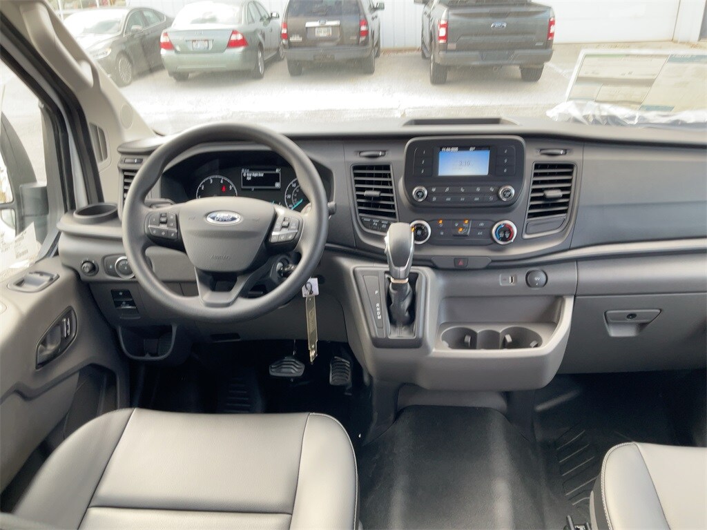 2025 Ford Transit photo 2