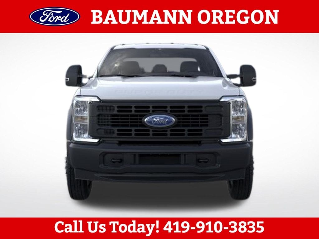 2026 Ford F-450 Super Duty Chassis Cab XL - Photo 6