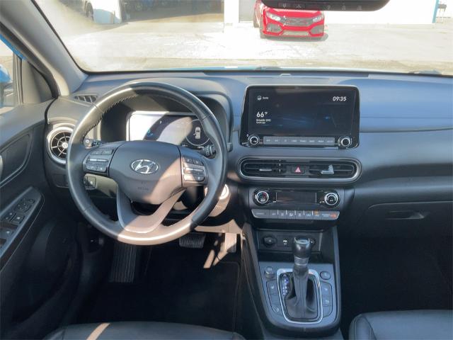 2022 Hyundai Kona Limited photo 2