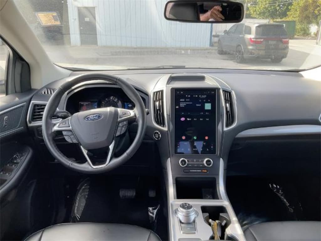 Used 2024 Ford Edge SEL SUV