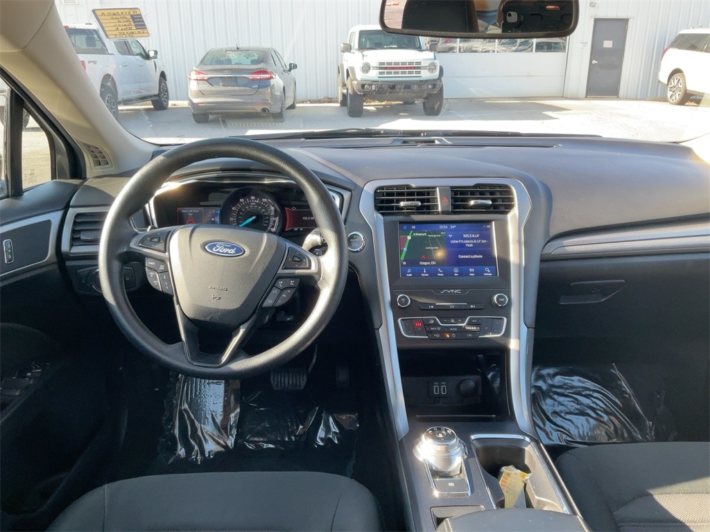 Used 2020 Ford Fusion SE Sedan