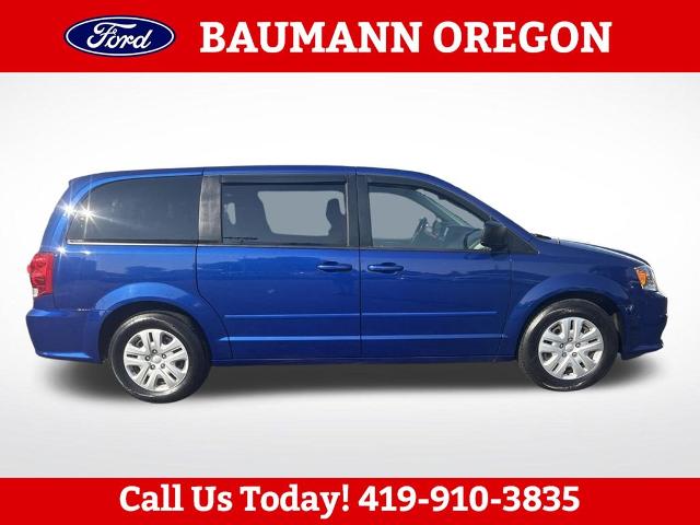 Used 2018 Dodge Grand Caravan SE with VIN 2C4RDGBG9JR225720 for sale in Oregon, OH