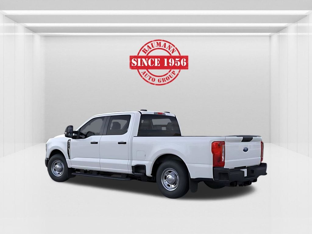 New 2025 Ford F-250 XL Truck Crew Cab