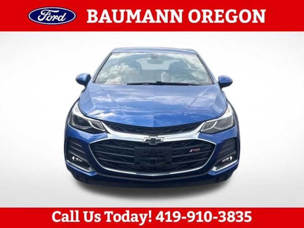 Used 2019 Chevrolet Cruze LT Hatchback