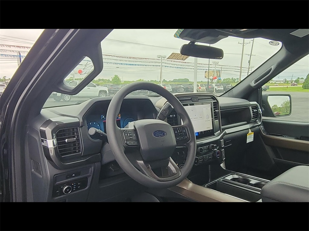 New 2025 Ford F-150 STX Truck SuperCrew Cab