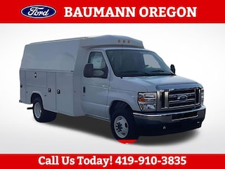 2025 Ford E-350 Cutaway Base Truck