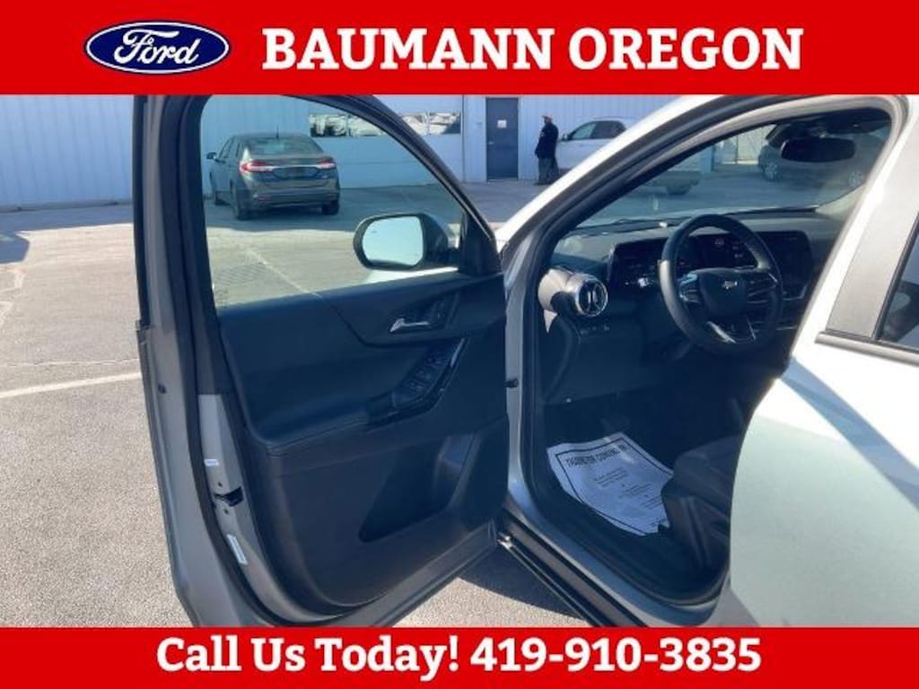 Used 2025 Chevrolet Equinox LT SUV