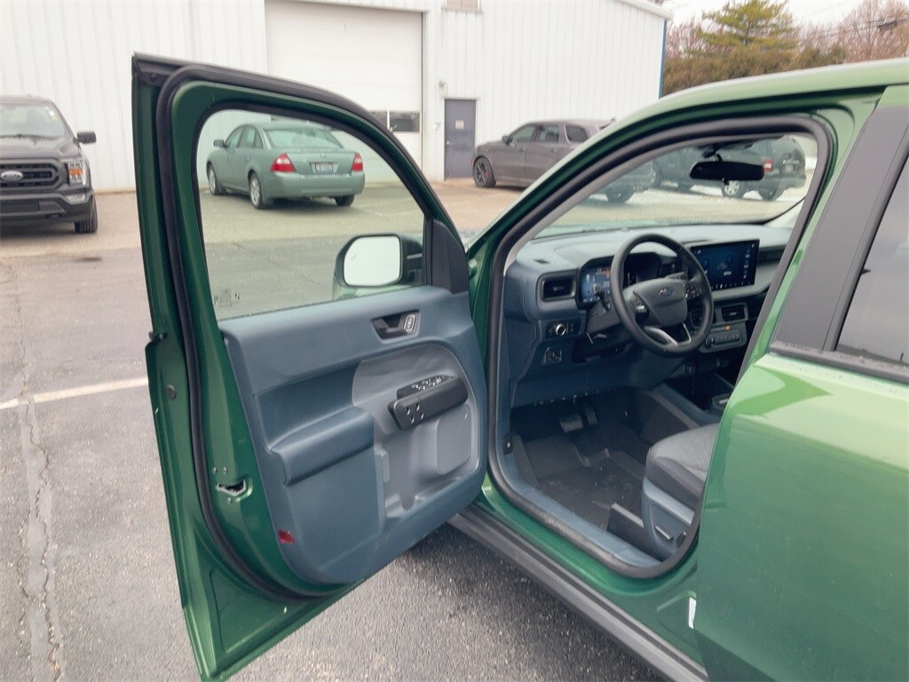 New 2025 Ford Maverick XLT Truck SuperCrew