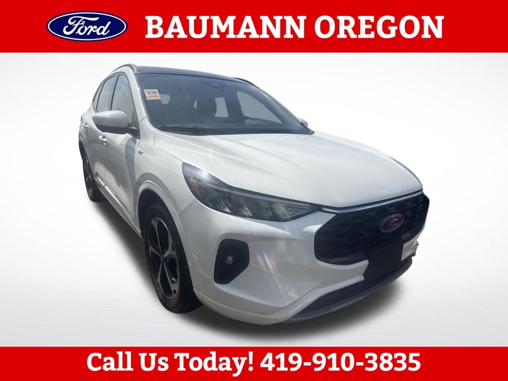 Used 2023 Ford Escape ST-Line Select SUV