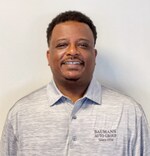 Staff member Woody Lewis from ID_43e0407e1901