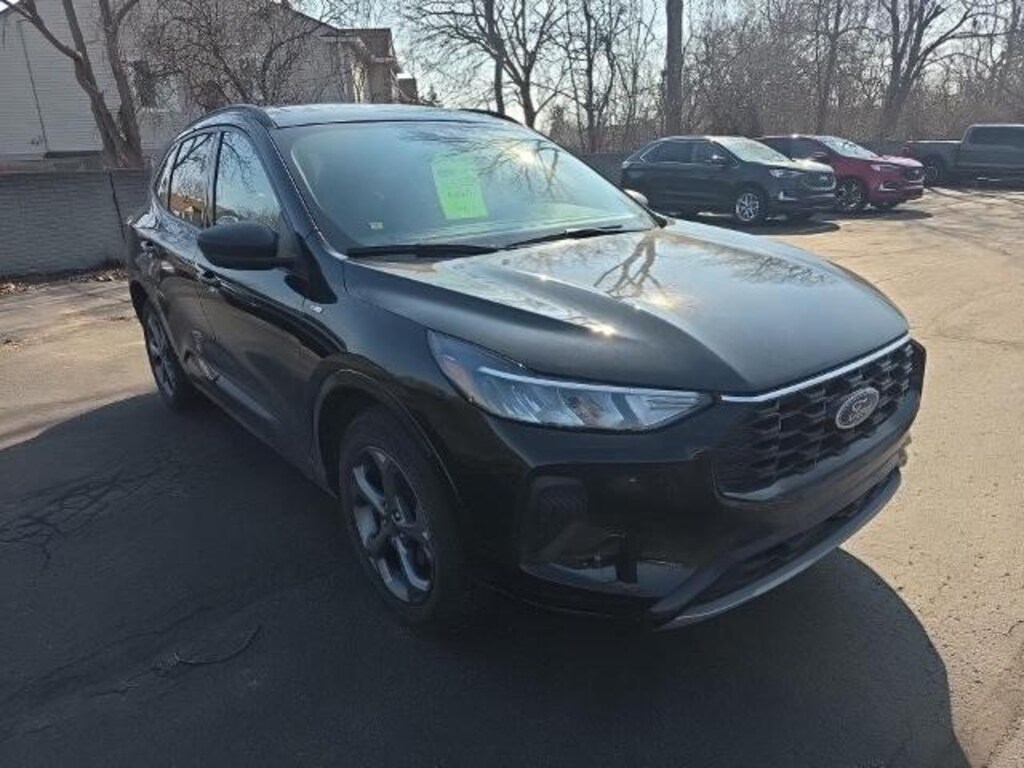 Used 2024 Ford Escape ST-Line SUV