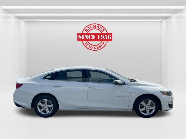 2023 Chevrolet Malibu 1LT photo 4