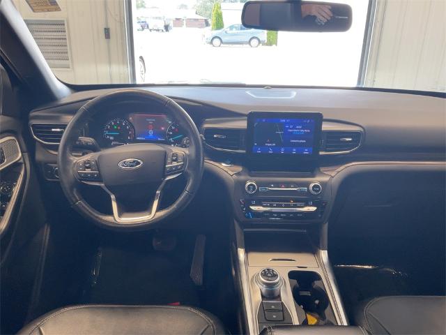 2020 Ford Explorer Limited photo 3