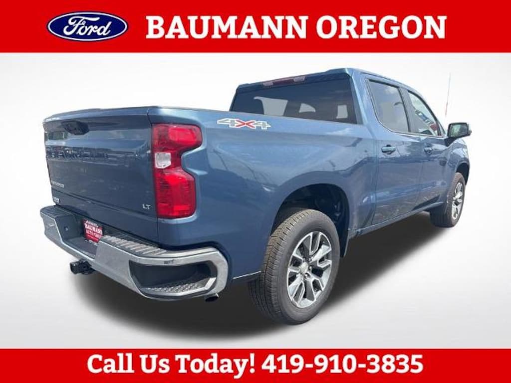 Used 2024 Chevrolet Silverado 1500 LT Crew Cab Short Bed Truck
