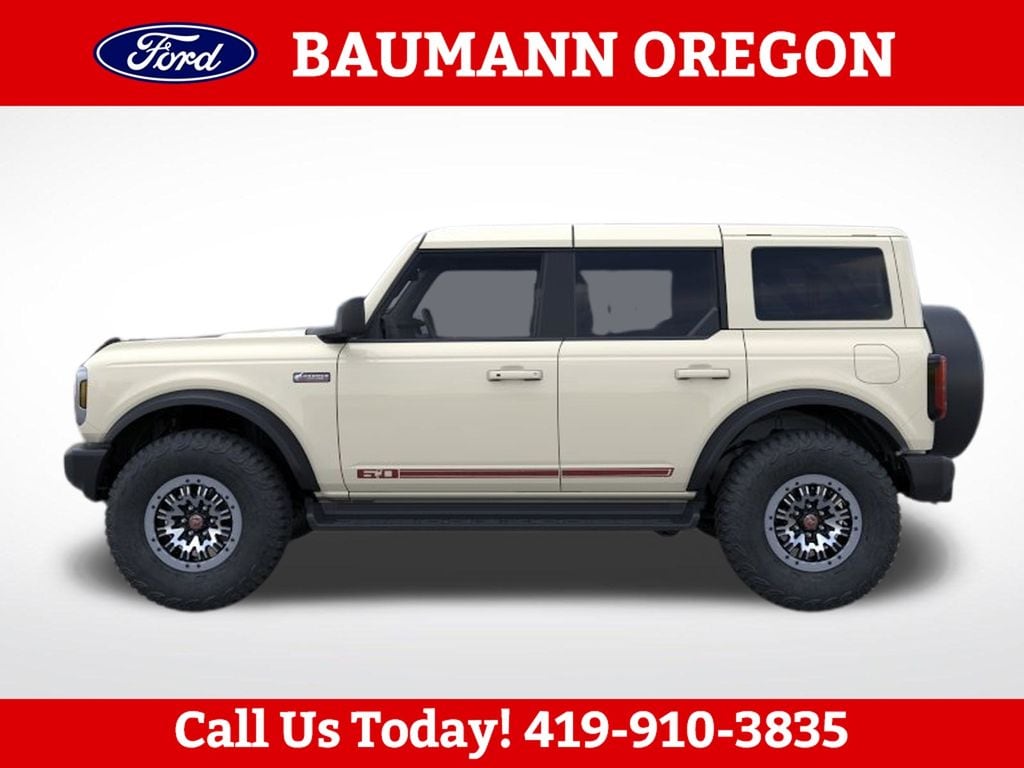 New 2026 Ford Bronco Outer Banks SUV
