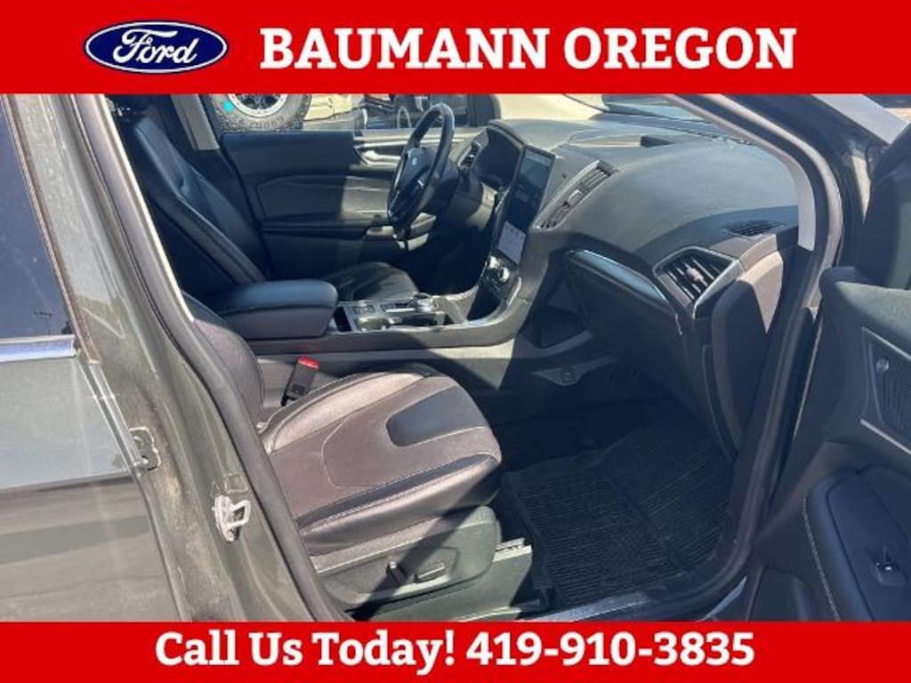 Used 2022 Ford Edge Titanium SUV