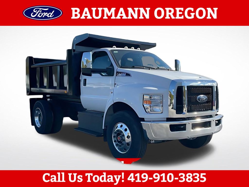 2026 Ford F-750's photo