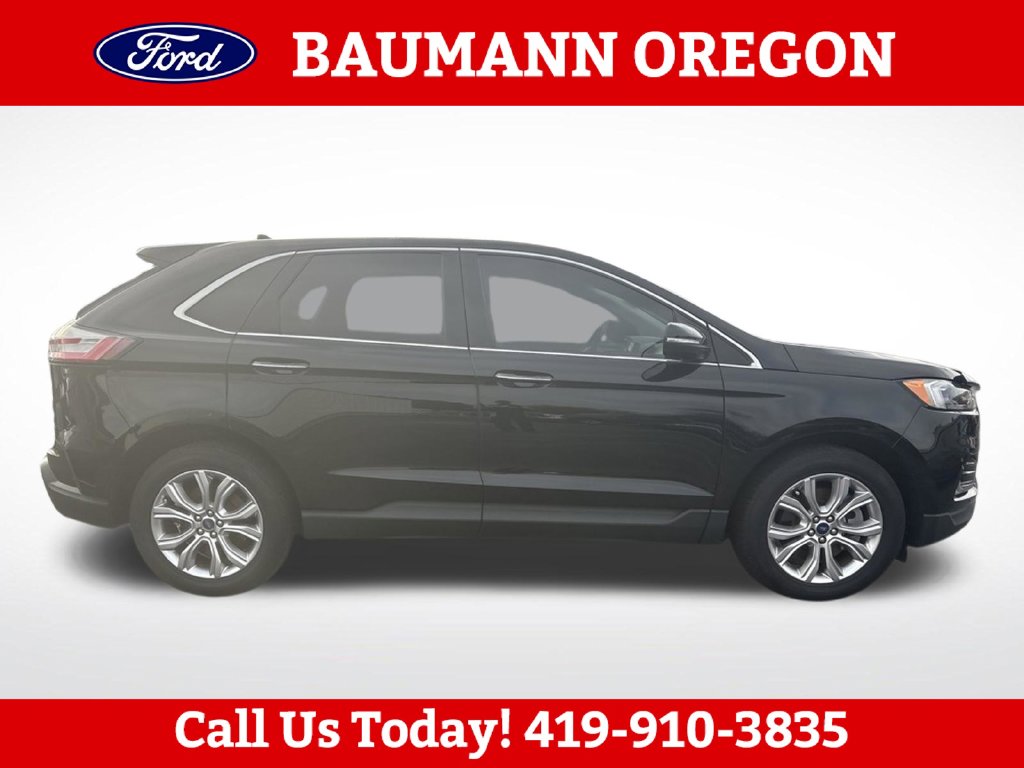 Used 2022 Ford Edge Titanium SUV