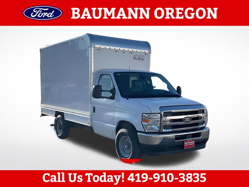 2026 Ford E-Series SRW E-350 Super Duty 138 in WB's photo