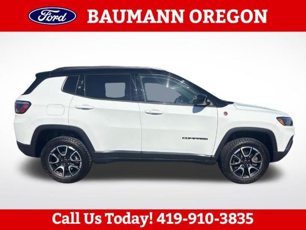 Used 2025 Jeep Compass Trailhawk SUV